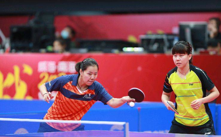 仅彰显了中 仅彰显了中