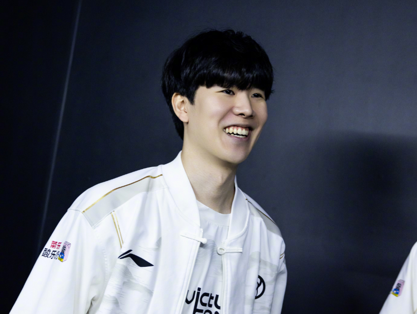 在库明加休 在库明加休