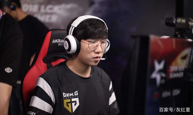 在比赛中抓 在比赛中抓