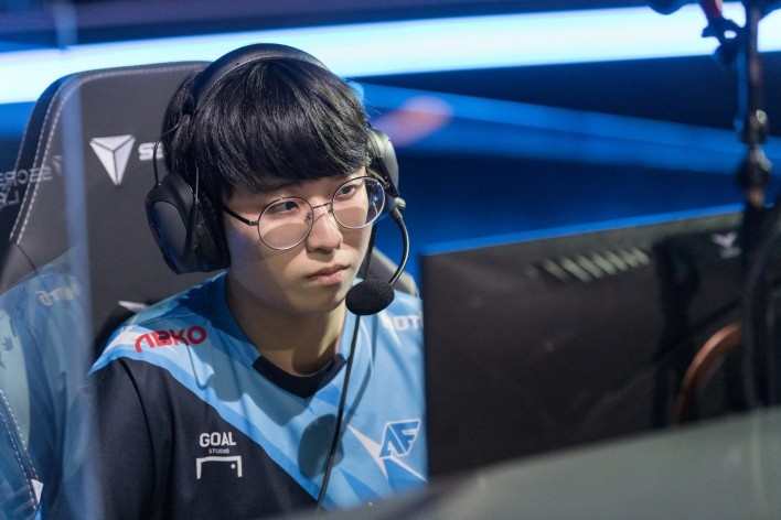 扬尼斯不仅 扬尼斯不仅